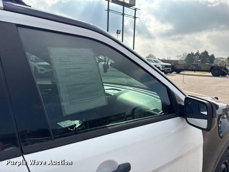 image for item EU7133 2017 Ford Explorer Police Interceptor SUV