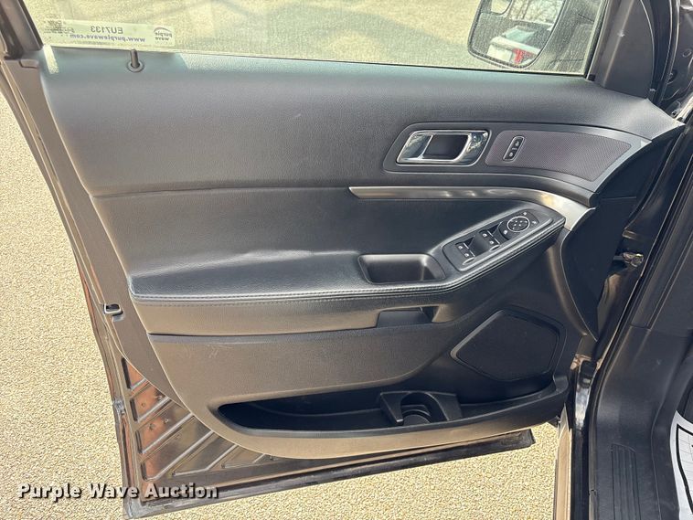 image for item EU7133 2017 Ford Explorer Police Interceptor SUV