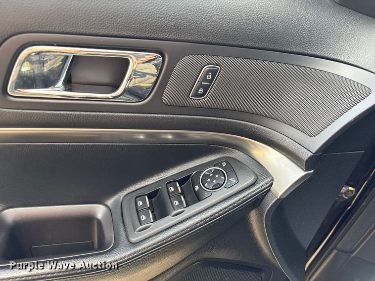 image for item EU7133 2017 Ford Explorer Police Interceptor SUV