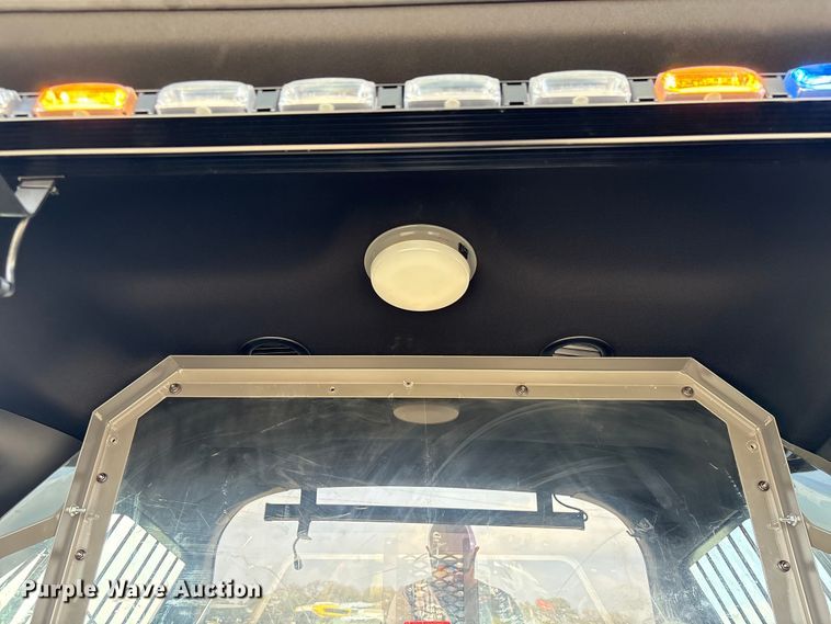 image for item EU7133 2017 Ford Explorer Police Interceptor SUV