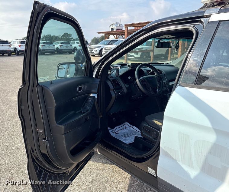 image for item EU7134 2016 Ford Explorer Police Interceptor SUV