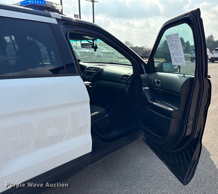 image for item EU7134 2016 Ford Explorer Police Interceptor SUV