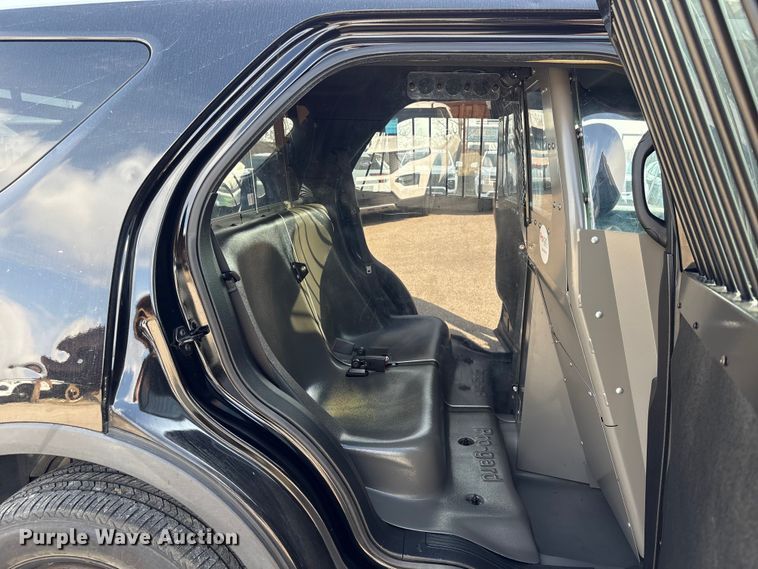 image for item EU7134 2016 Ford Explorer Police Interceptor SUV