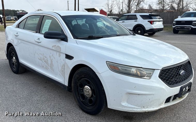 image for item EU7135 2013 Ford Taurus 