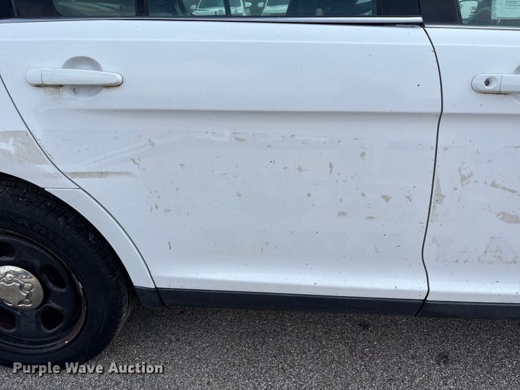 image for item EU7135 2013 Ford Taurus 