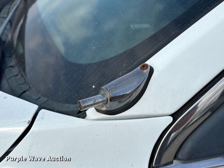 image for item EU7135 2013 Ford Taurus 