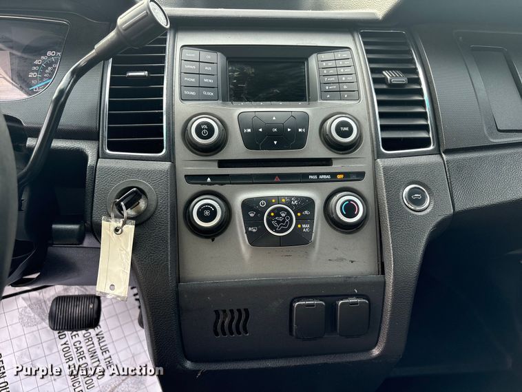 image for item EU7135 2013 Ford Taurus 