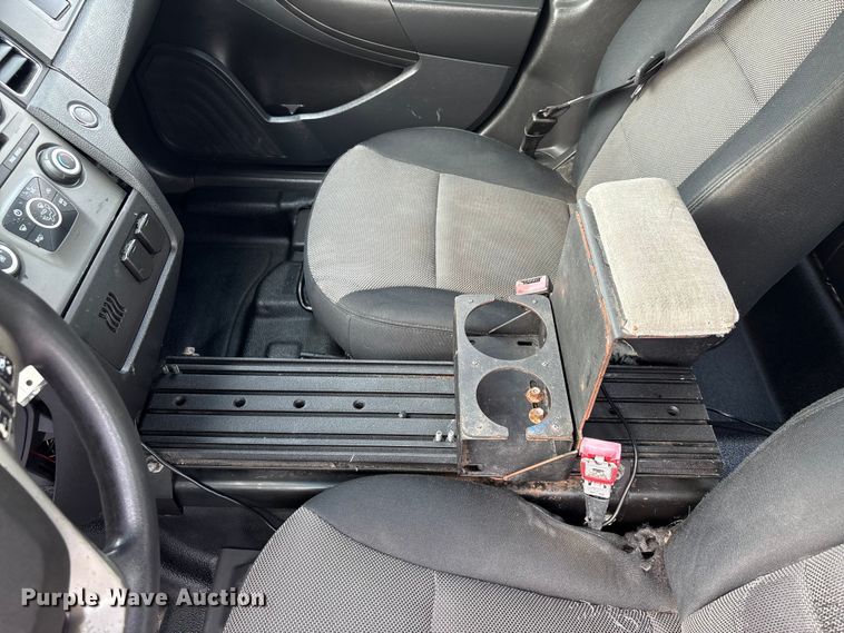 image for item EU7135 2013 Ford Taurus 