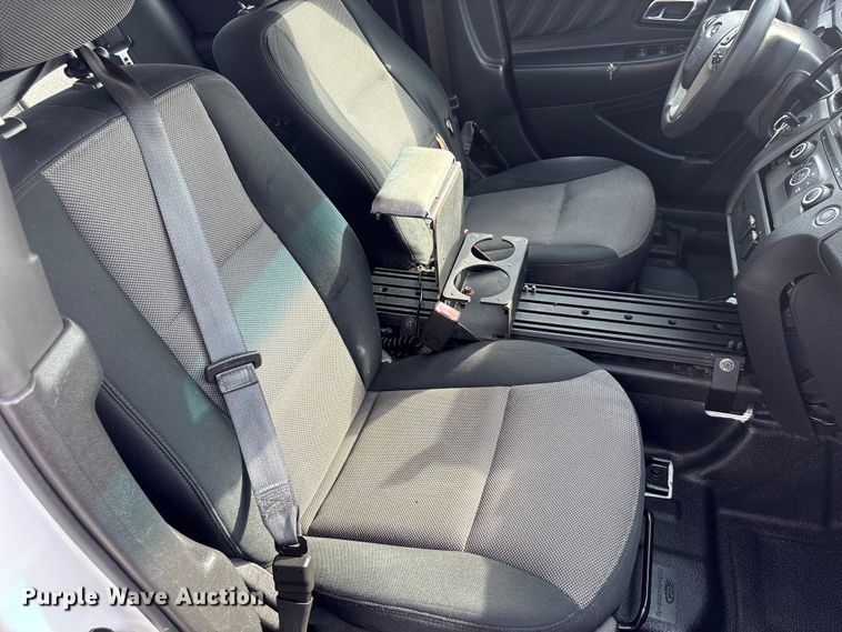 image for item EU7135 2013 Ford Taurus 