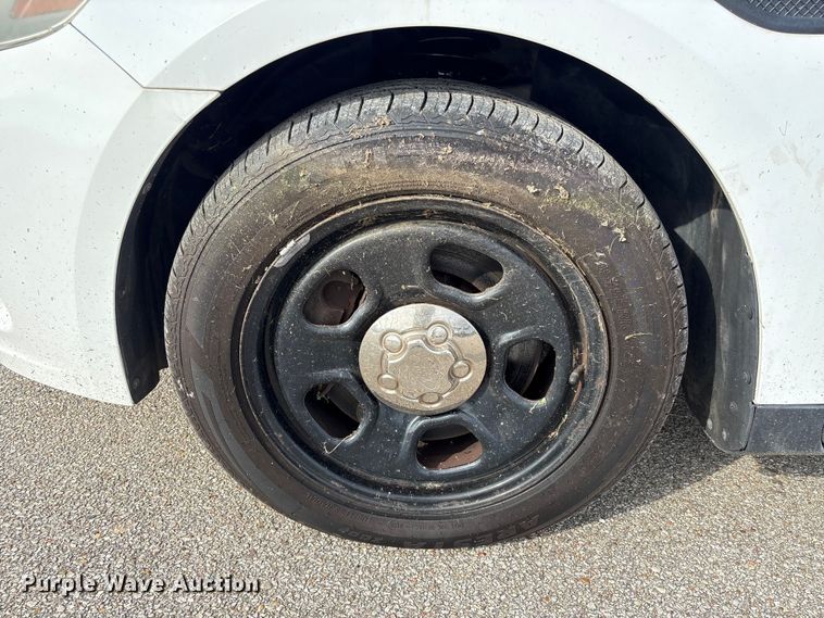 image for item EU7135 2013 Ford Taurus 