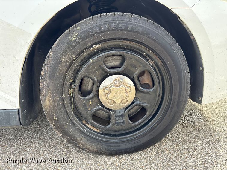 image for item EU7135 2013 Ford Taurus 