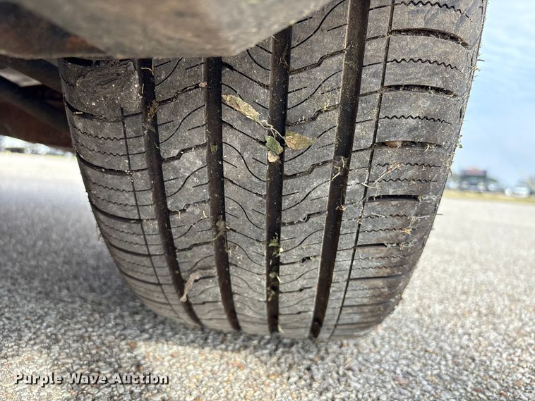 image for item EU7135 2013 Ford Taurus 