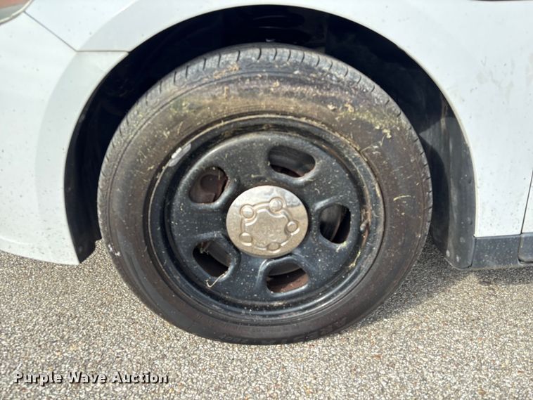 image for item EU7135 2013 Ford Taurus 