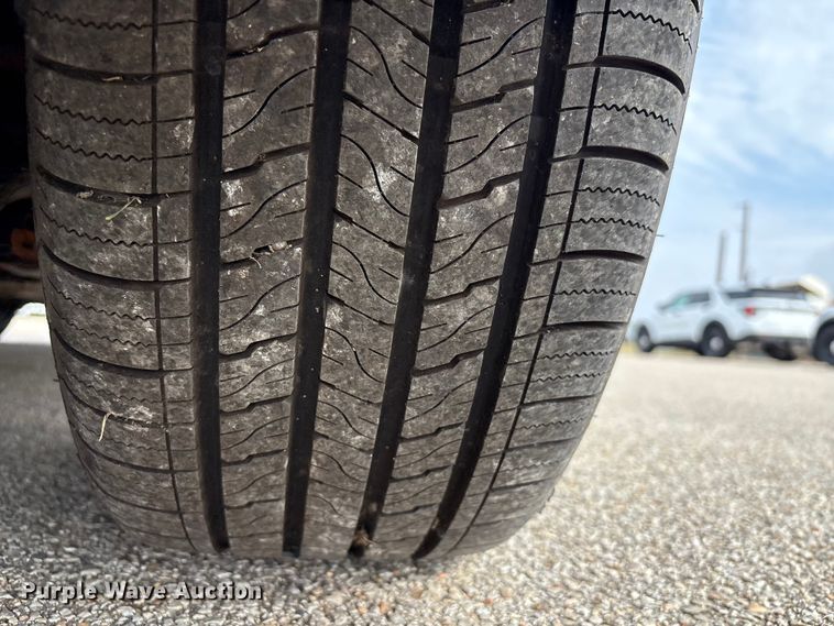 image for item EU7135 2013 Ford Taurus 