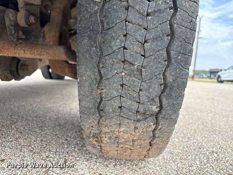 image for item EU7136 2008 Ford F450 Super Duty utility / service truck