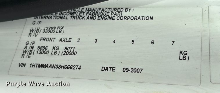 image for item EU7137 2008 International DuraStar 4300 bucket truck