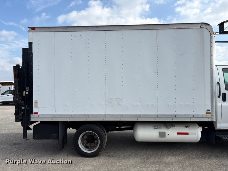 image for item EU7139 2008 GMC C4500 box truck