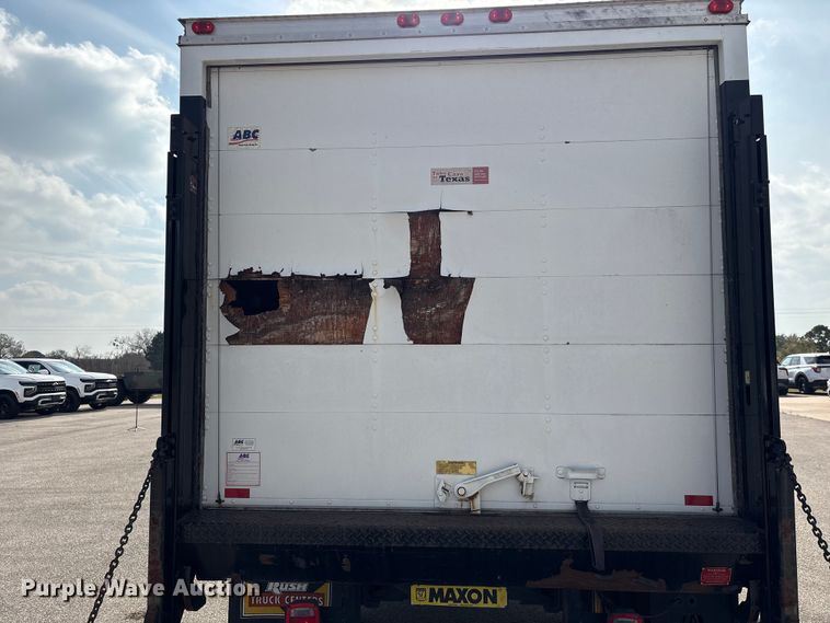 image for item EU7139 2008 GMC C4500 box truck