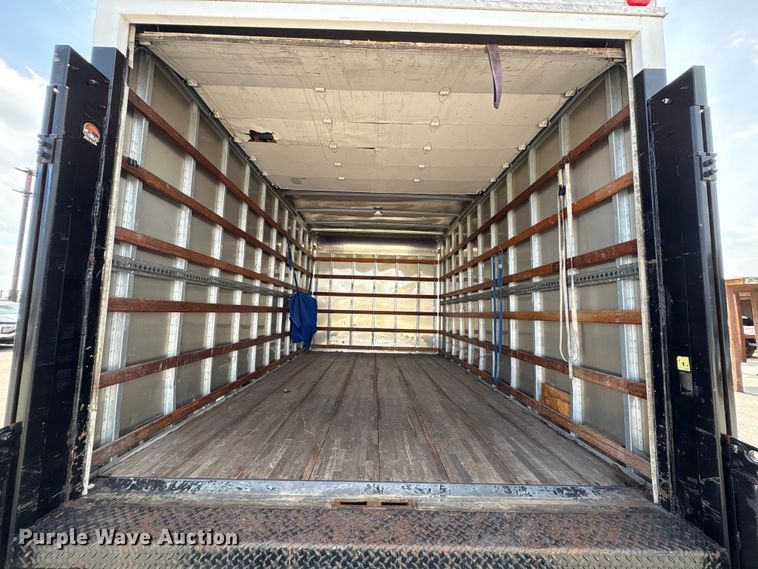 image for item EU7139 2008 GMC C4500 box truck