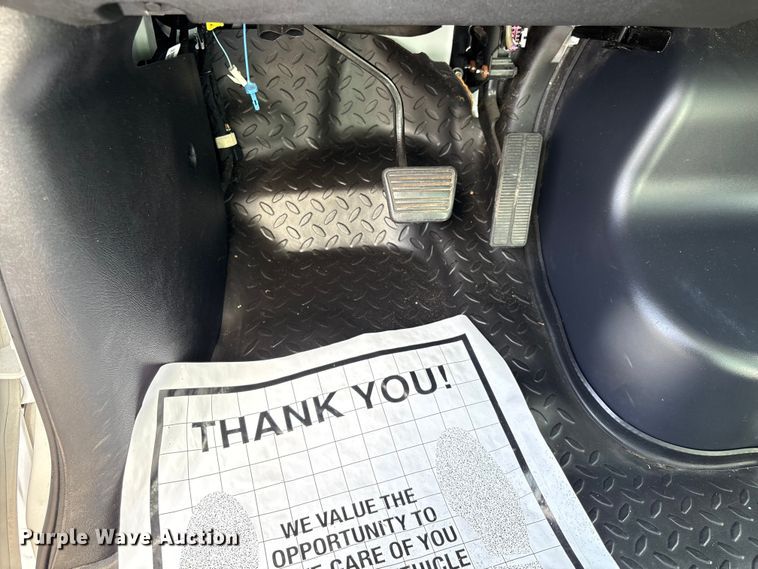 image for item EU7139 2008 GMC C4500 box truck