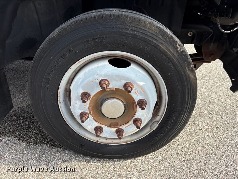 image for item EU7139 2008 GMC C4500 box truck