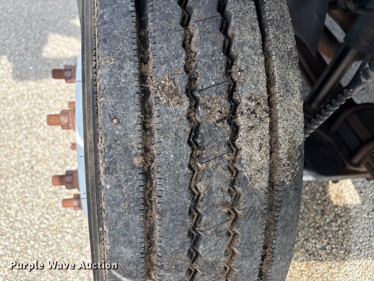 image for item EU7139 2008 GMC C4500 box truck