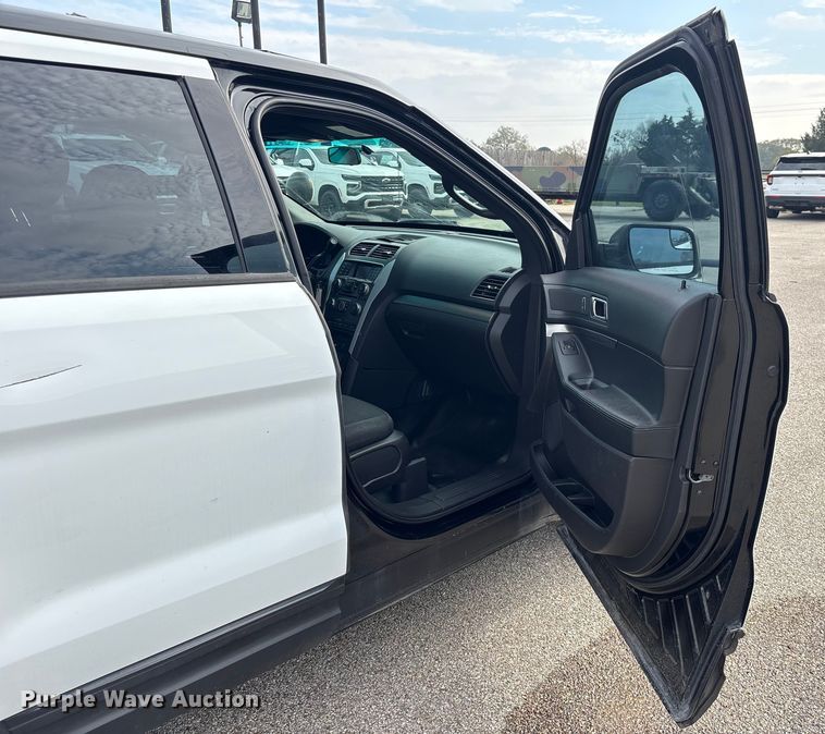 image for item EU7141 2015 Ford Explorer Police Interceptor SUV