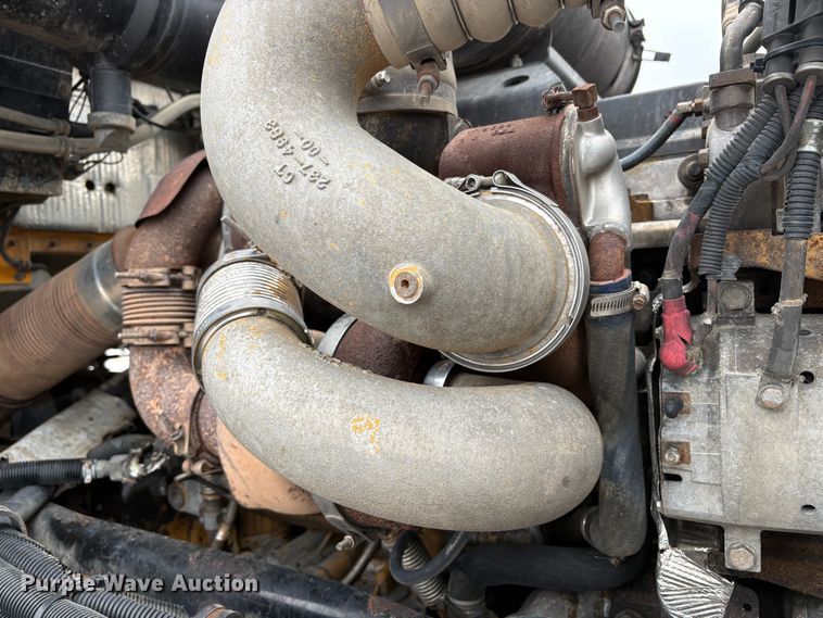 image for item EU8575 2005 Kenworth T800 dump truck