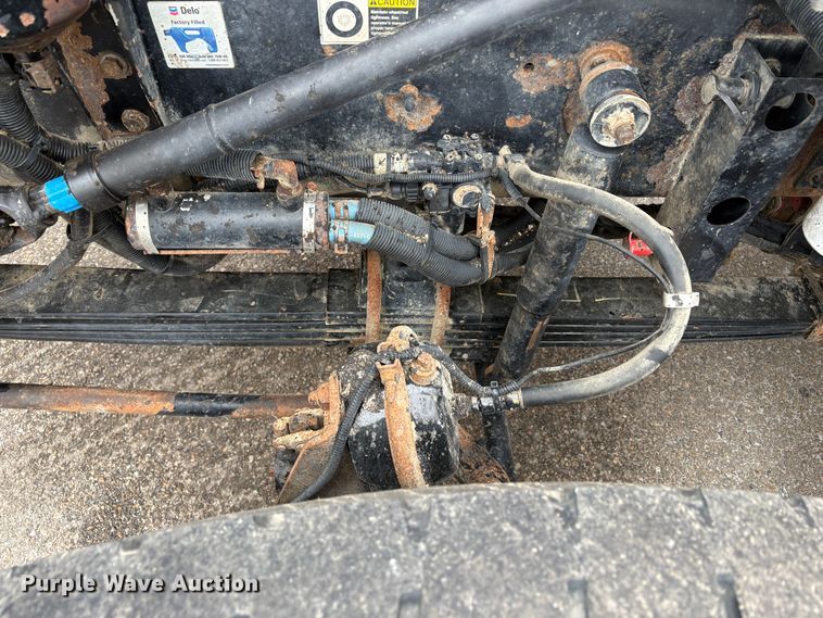 image for item EU8575 2005 Kenworth T800 dump truck