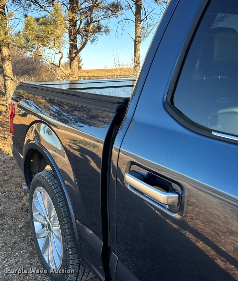 image for item FB0545 2018 Ford F150 Crew Cab pickup truck