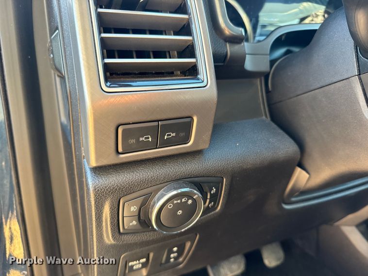 image for item FB0545 2018 Ford F150 Crew Cab pickup truck