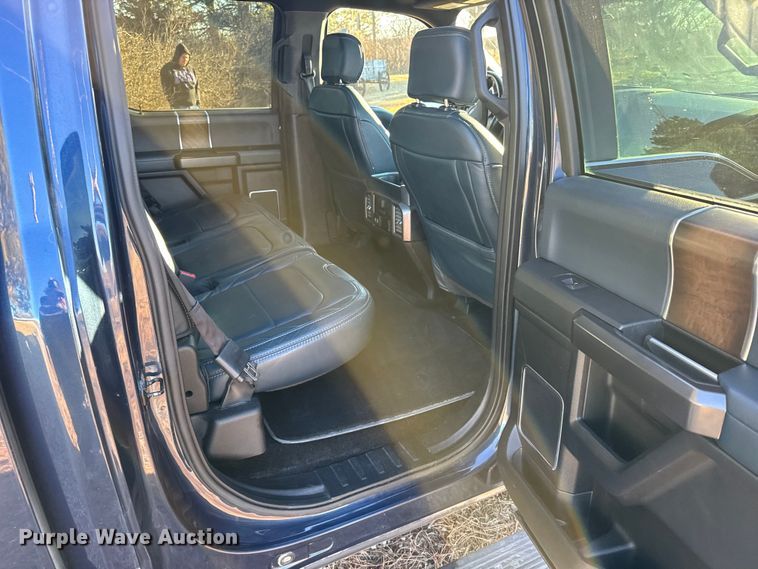 image for item FB0545 2018 Ford F150 Crew Cab pickup truck