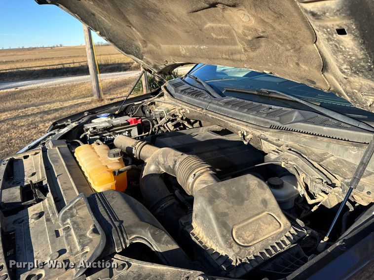 image for item FB0545 2018 Ford F150 Crew Cab pickup truck