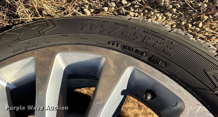 image for item FB0545 2018 Ford F150 Crew Cab pickup truck