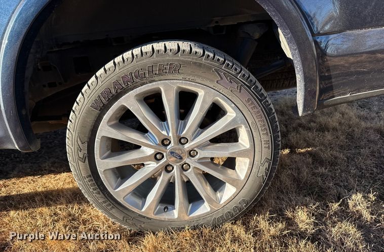 image for item FB0545 2018 Ford F150 Crew Cab pickup truck