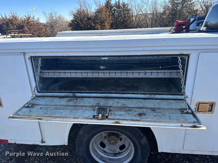 image for item FB0563 2016 Ford F350 Super Duty XL Crew Cab utility bed pickup truck