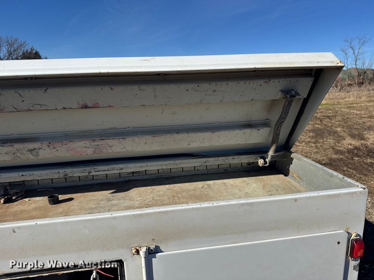 image for item FB0563 2016 Ford F350 Super Duty XL Crew Cab utility bed pickup truck