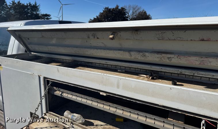 image for item FB0563 2016 Ford F350 Super Duty XL Crew Cab utility bed pickup truck