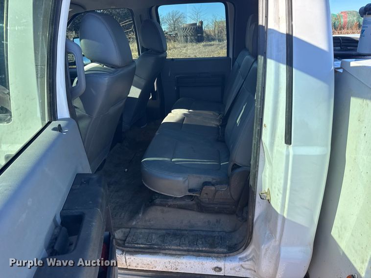 image for item FB0563 2016 Ford F350 Super Duty XL Crew Cab utility bed pickup truck