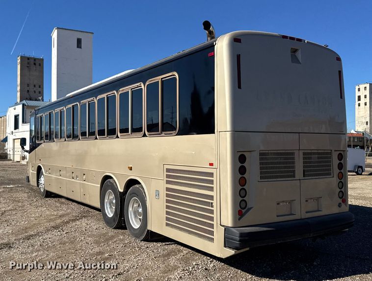 image for item FB0565 2009 Blub Coachworks M4411 coach bus