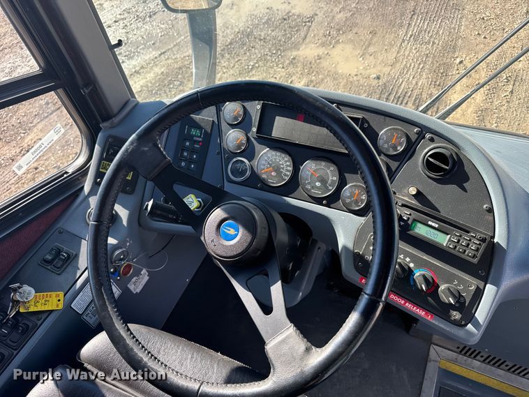 image for item FB0565 2009 Blub Coachworks M4411 coach bus