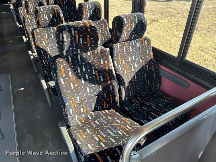 image for item FB0565 2009 Blub Coachworks M4411 coach bus