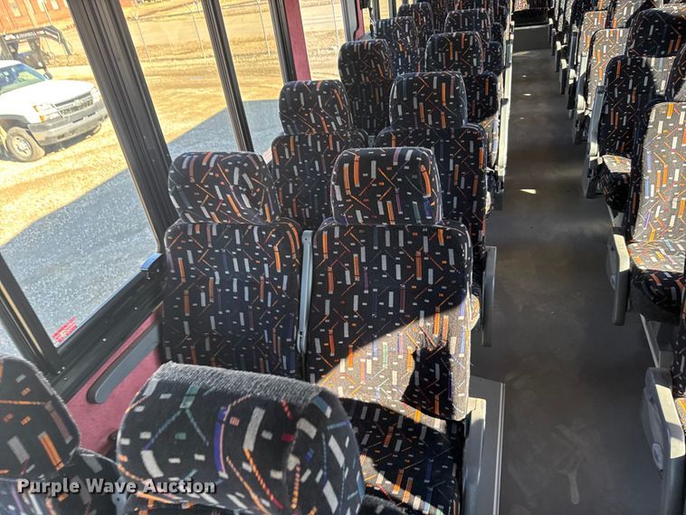 image for item FB0565 2009 Blub Coachworks M4411 coach bus