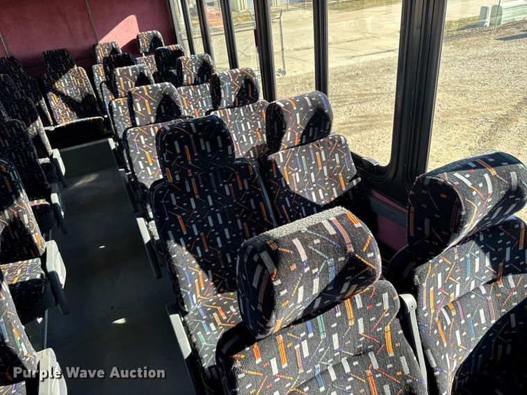 image for item FB0565 2009 Blub Coachworks M4411 coach bus