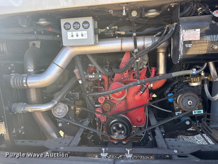 image for item FB0565 2009 Blub Coachworks M4411 coach bus