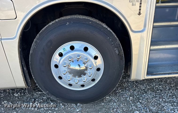 image for item FB0565 2009 Blub Coachworks M4411 coach bus