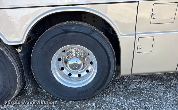 image for item FB0565 2009 Blub Coachworks M4411 coach bus