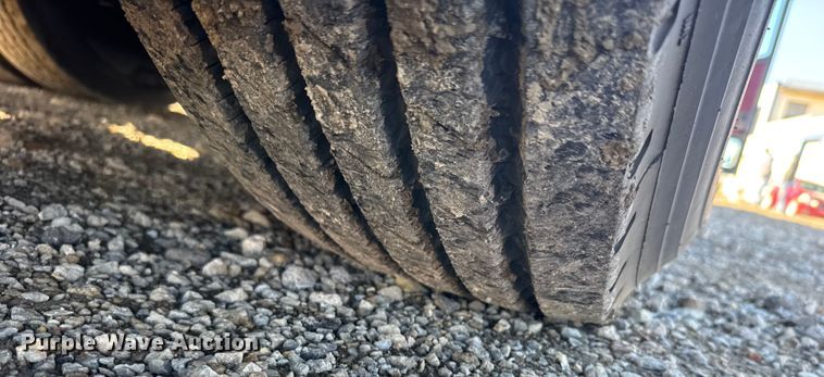 image for item FB0565 2009 Blub Coachworks M4411 coach bus