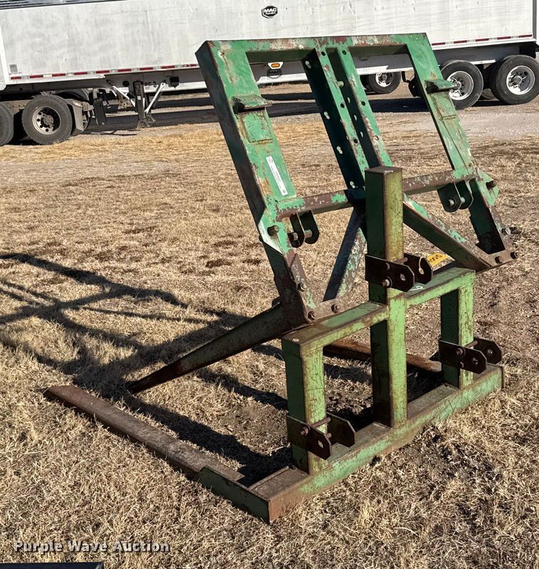 image for item FB0602 (2) bale forks