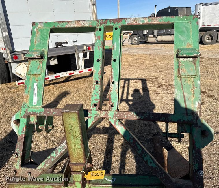 image for item FB0602 (2) bale forks